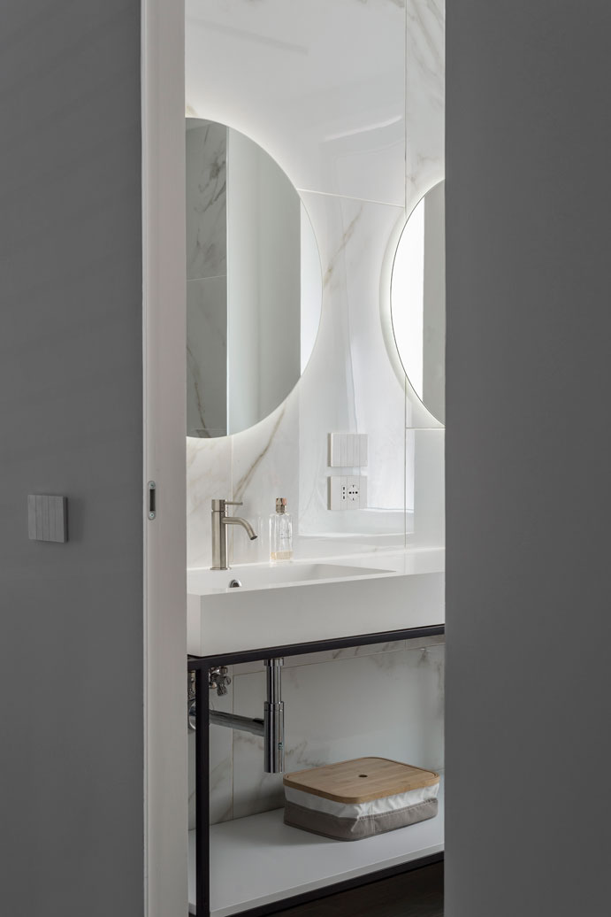 Bagno con due lavelli