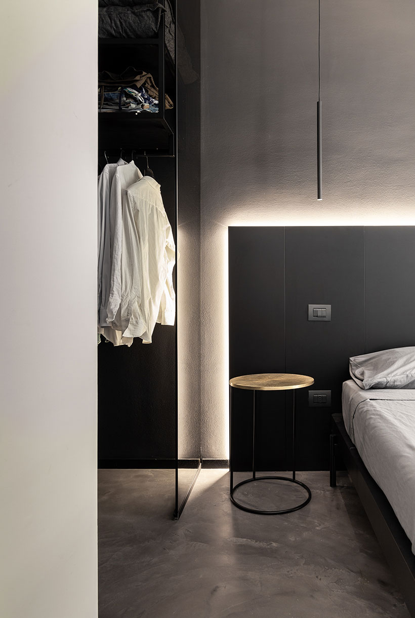 Camera da letto con cabina armadio a vista