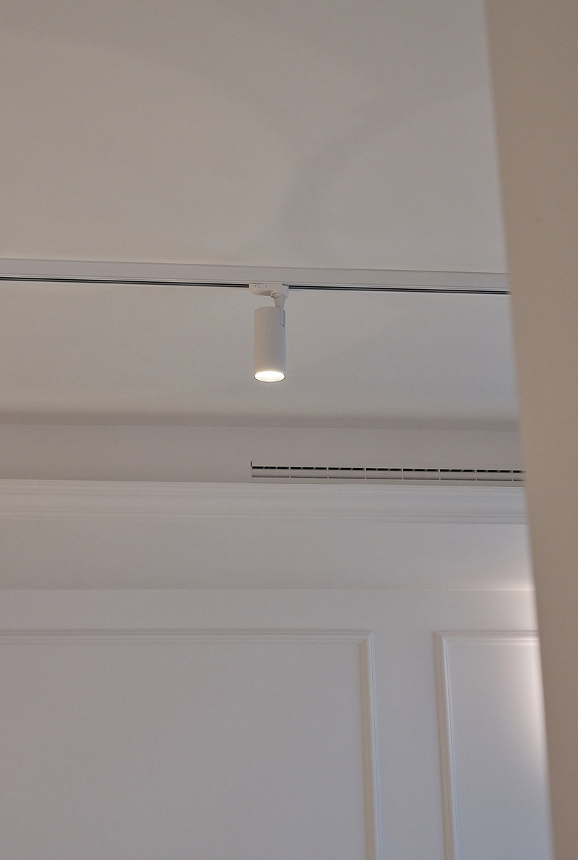Dettaglio binario illuminazione